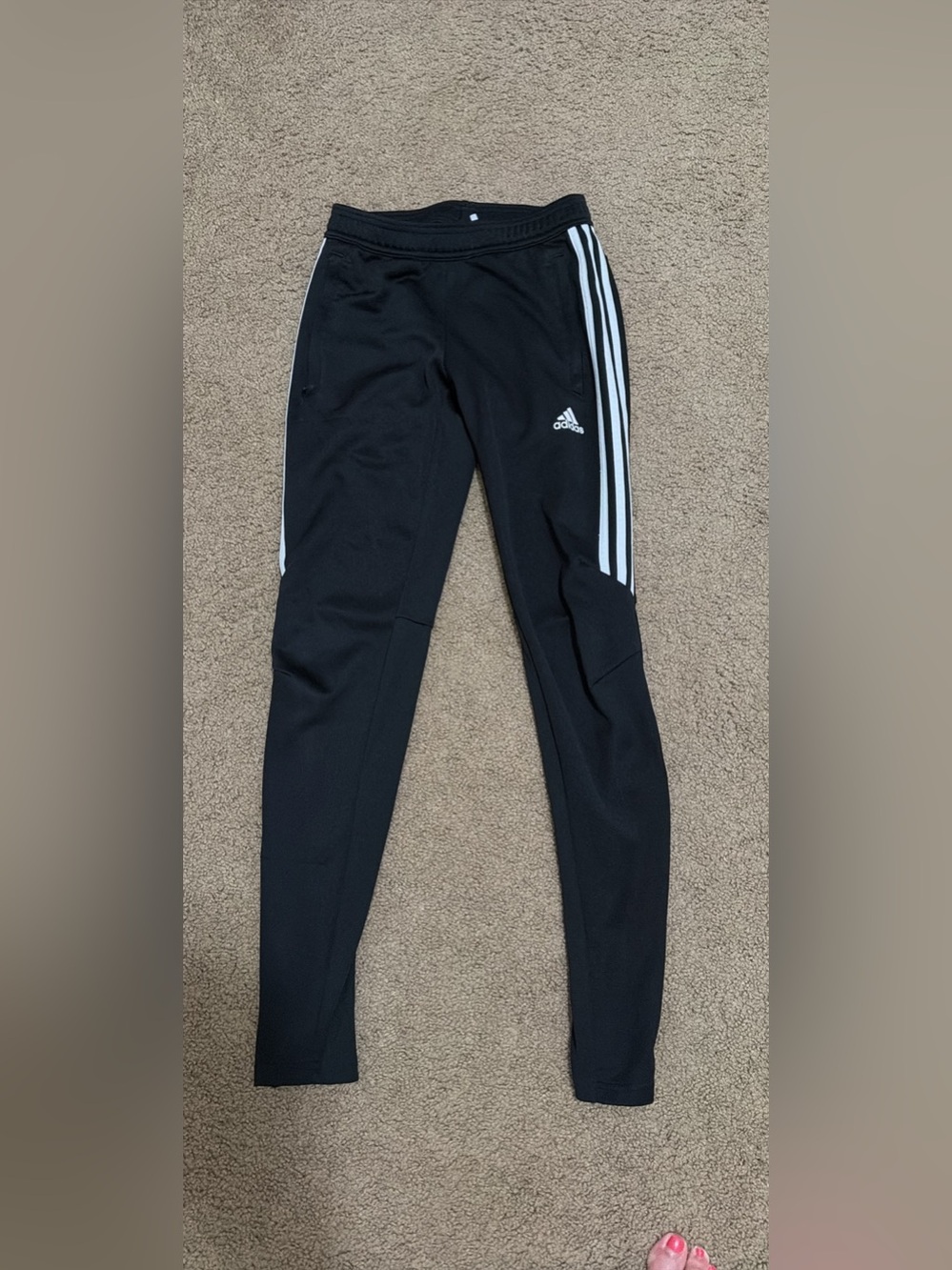 Adidas  XS Womens Tiro 17 Training Pants